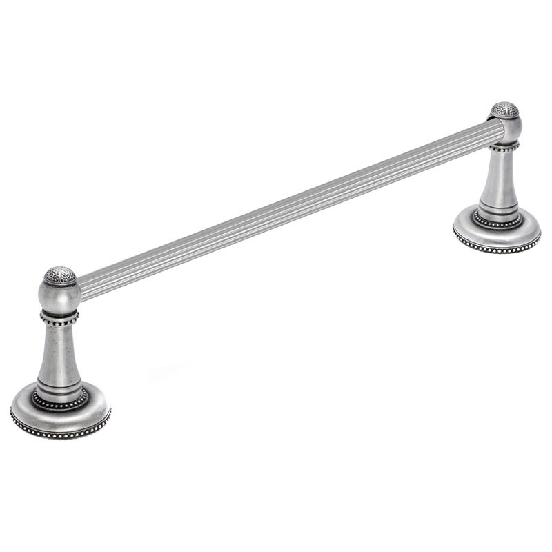 16" Center Towel Bar with 5/8" Reeded Center in Satin