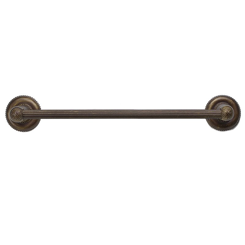 32" Center Towel Bar with 5/8" Reeded Center in Antique Brass