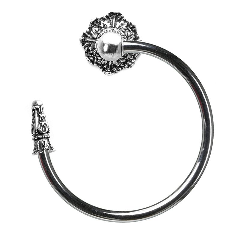 Swing Smooth Towel Ring Right in Chalice