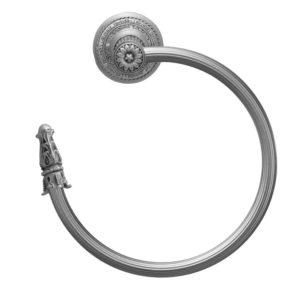 Acanthus Ii Swing Towel Reeded Ring Left Rosette Style in Platinum